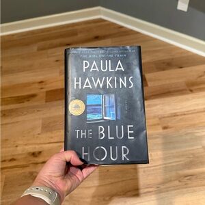 Paula Hawkins the blue hour